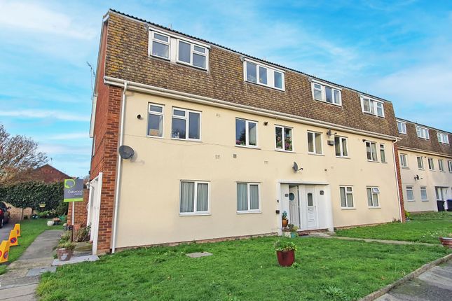 Flat for sale in Woodford Court, Birchington