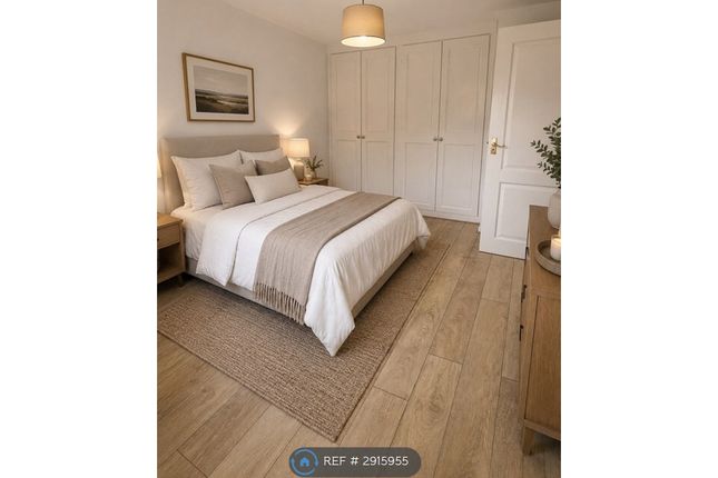 Frating Crescent, Woodford Green photo 5