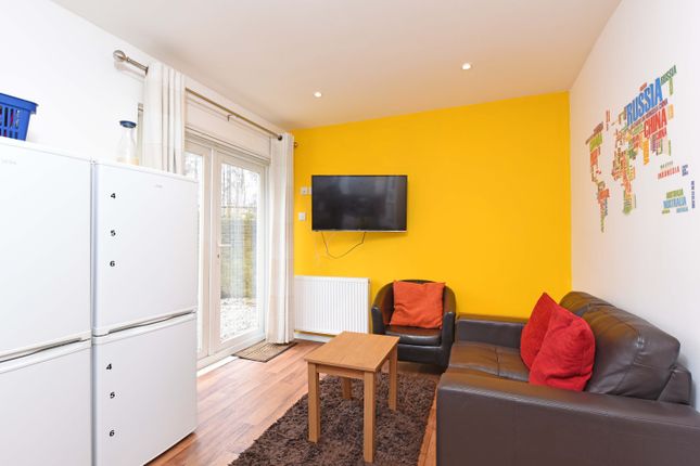 Room To Rent In Inchwood Bracknell Berkshire Rg12 Zoopla