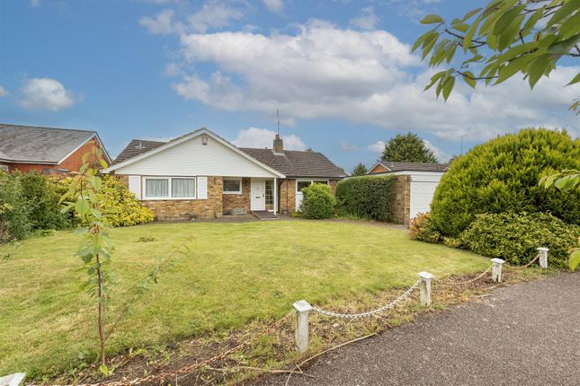 Thumbnail Detached bungalow for sale in Collens Road, Harpenden