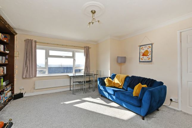 37, Sycamore Avenue, Dronfield photo 4