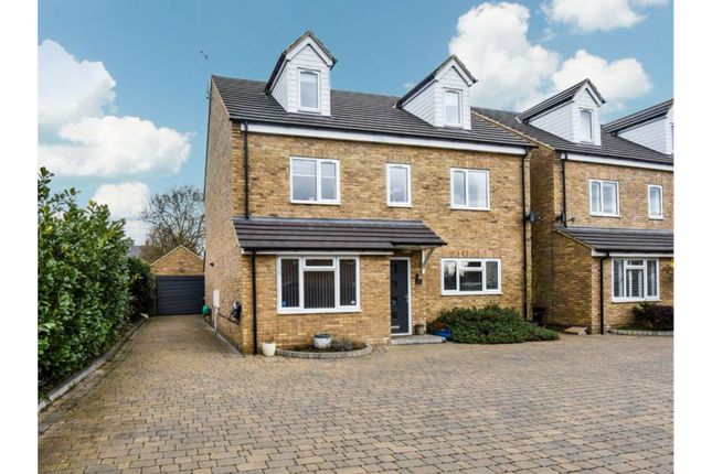 Thumbnail Detached house for sale in Dunmow Road, Bishop's Stortford