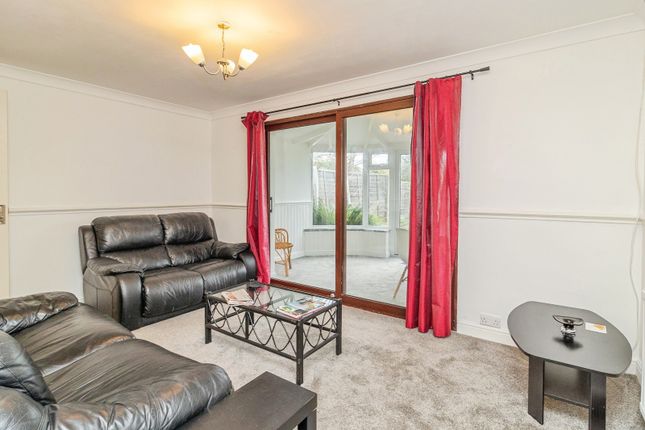 41, Quinton Drive, Milton Keynes photo 4