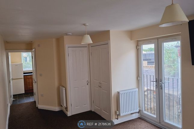 Studio to rent in River View, Darlington