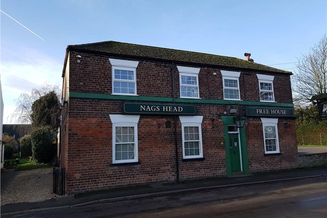 Thumbnail Pub/bar for sale in 8 Manor Street, Keelby, Lincolnshire