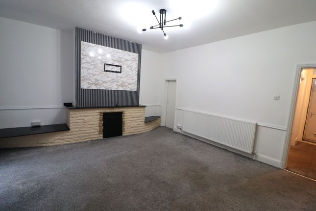 229 Livesey Branch Road, Blackburn photo 3