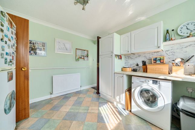 3, Honeysuckle Close, Mablethorpe photo 3