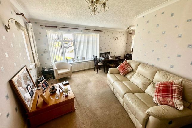 33, Parkgate, Knutsford photo 4