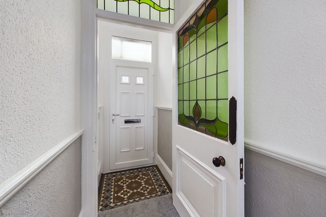 Cam03974G0-Pr0067-Still001