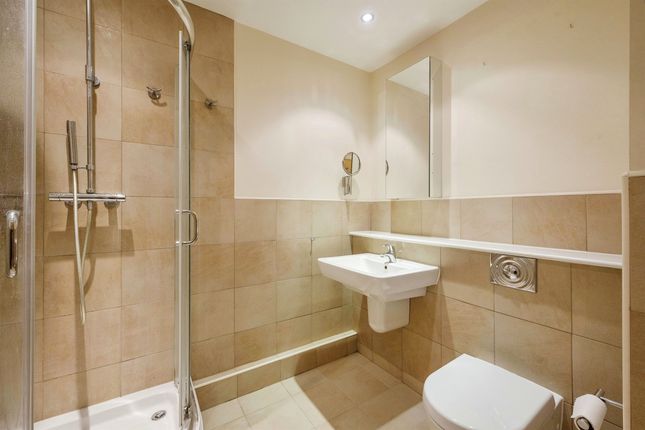 Flat for sale in Milestone Court, Bessacarr, Doncaster