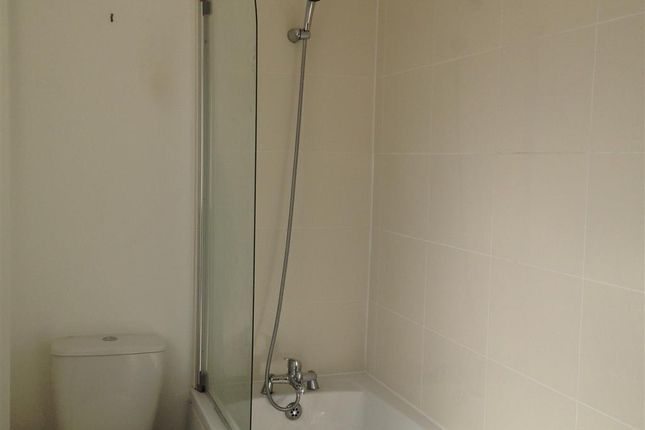 9, MERTHYR TYDFIL photo 4