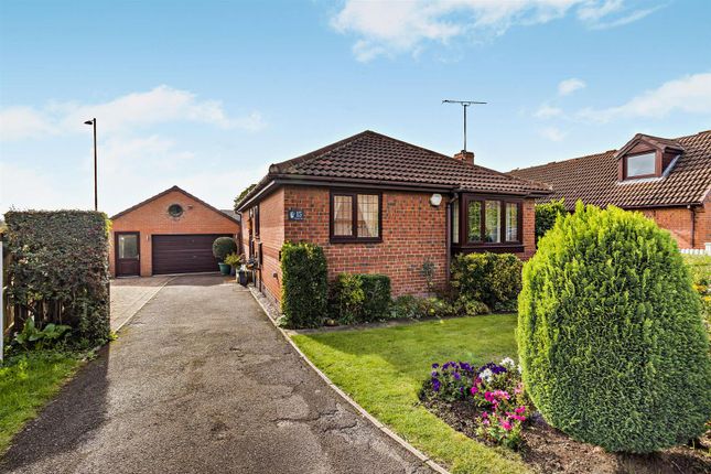 2-bed bungalow on 15, Windsor Close, Doncaster, £265,000