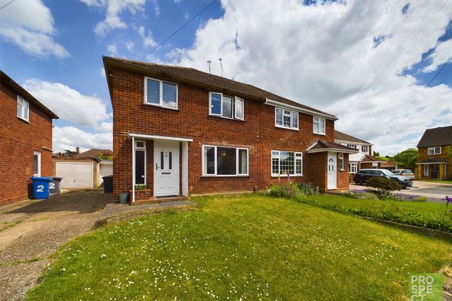 Semi-detached house to rent in Ray Lea Close, Maidenhead, Berkshire