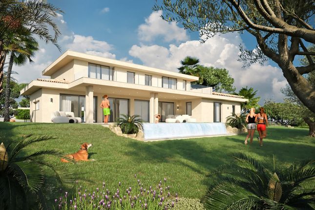 Thumbnail Villa for sale in Ste Maxime, St Raphaël, Ste Maxime Area, French Riviera