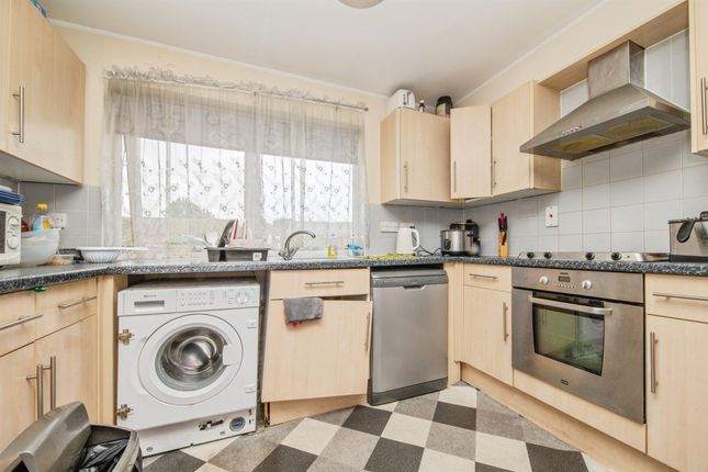 Flat 10, Abbey Court, 92, Bramford Road, Ipswich photo 3