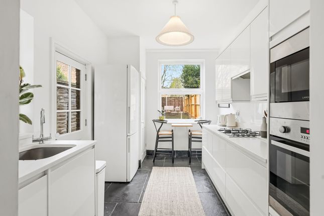 47 Benhill Road, Sutton photo 3
