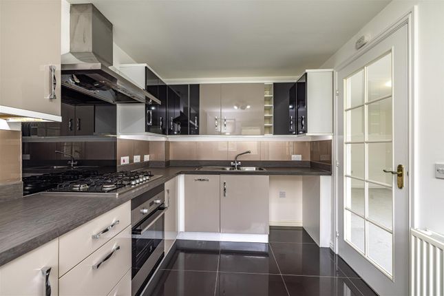 Kingfisher Grove, Galashiels photo 2