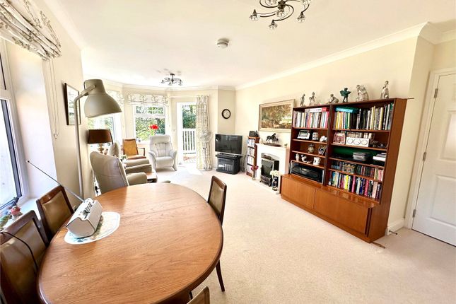 Apartment 13, St. Ives Place,, Horton Road, Ringwood photo 2