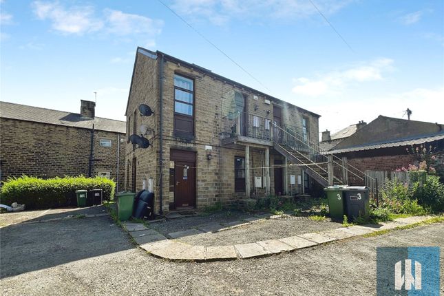 1-bed flat on Flat 1, 17, Abb Street, Huddersfield, £54,000