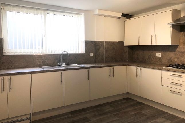 6 Penryce Court, Victoria Quay, Swansea photo 4