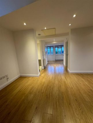 Flat 2, 151, Greenford Road, Harrow photo 5