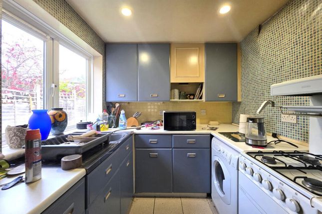 Wellfield Road, London photo 2