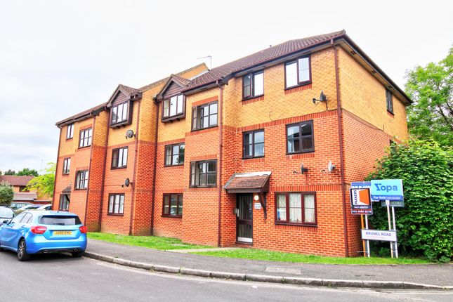 2 bed flat for sale in Brunel Road, Southampton SO15