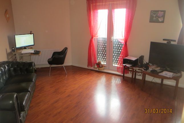 Flat for sale in Radcliffe Close, Gateshead