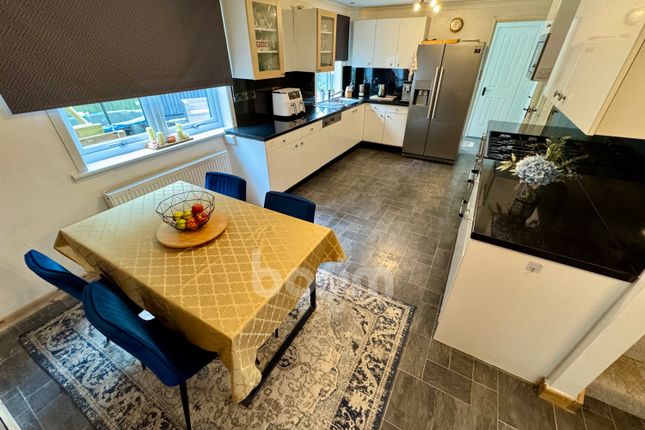 17, Lochlibo Court Girdle Toll, Irvine photo 3