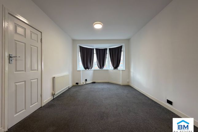 Colchester Road, Leicester photo 3