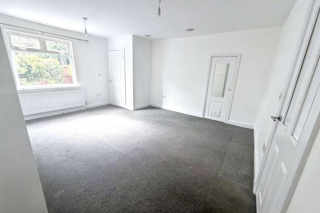 23, Grieves Row, Cramlington photo 3