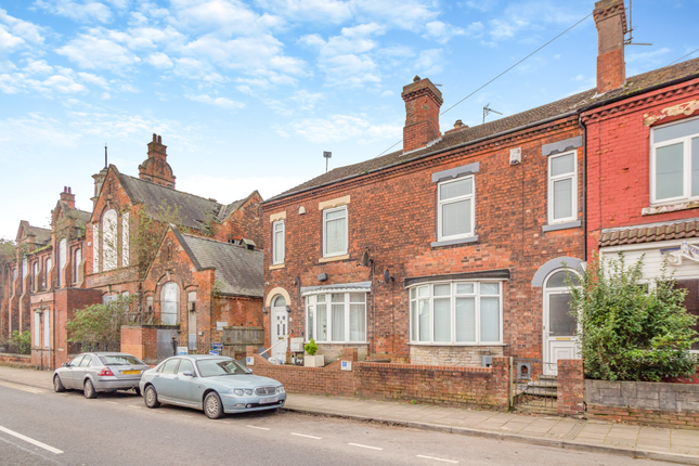 Terraced house for sale in Lea Road, Gainsborough