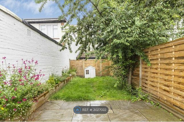 Winchester Road, Twickenham photo 5