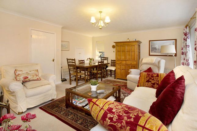 19, Western Drive, Starcross photo 3