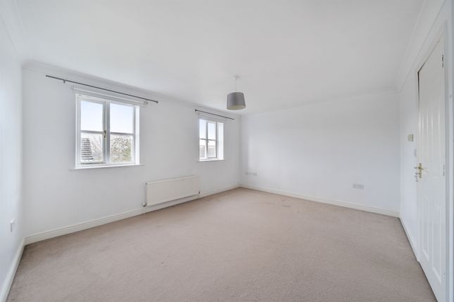 151, Parkinson Drive, Chelmsford photo 2