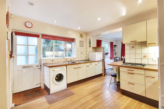 Elm Tree Cottage,, Ridlands Lane, Surrey photo 4