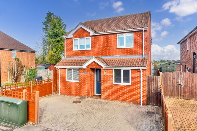 Thumbnail Detached house for sale in Portway, Melbourn