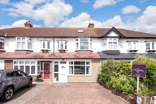 Thumbnail Terraced house for sale in Belfield Road, West Ewell, Epsom