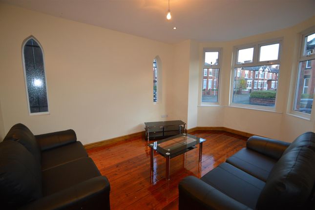 Langdale Road, Manchester photo 4