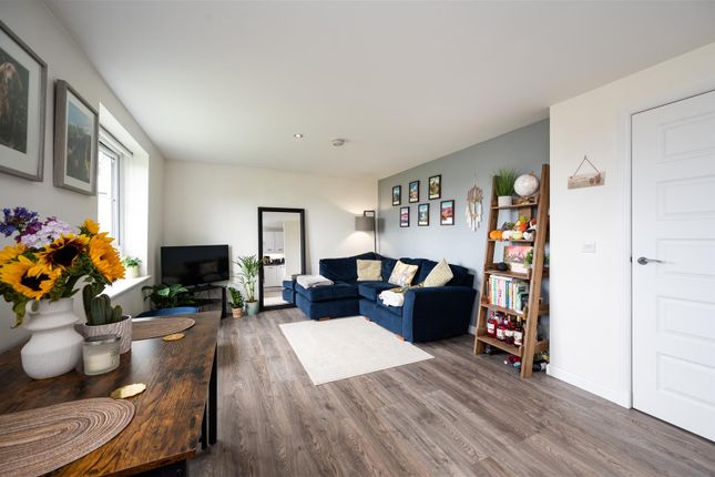 Flat 5/13, Durie Loan, Edinburgh photo 4