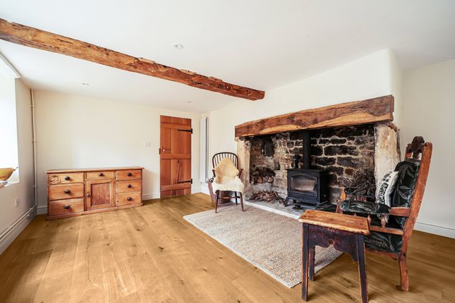 Hillview,, Chalford, Gloucestershire photo 4