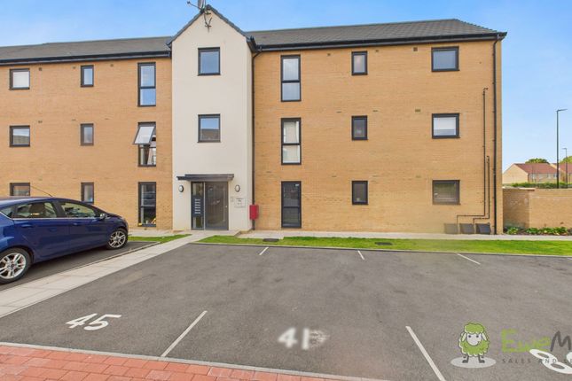 Cam02351G0-Pr0079-Still010