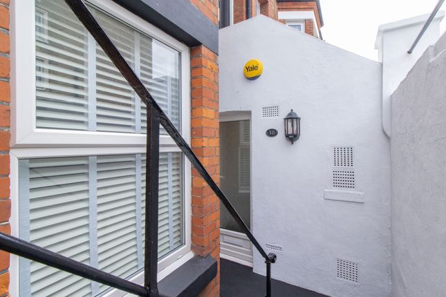 Thumbnail Flat for sale in Stanley Road, Cliftonville
