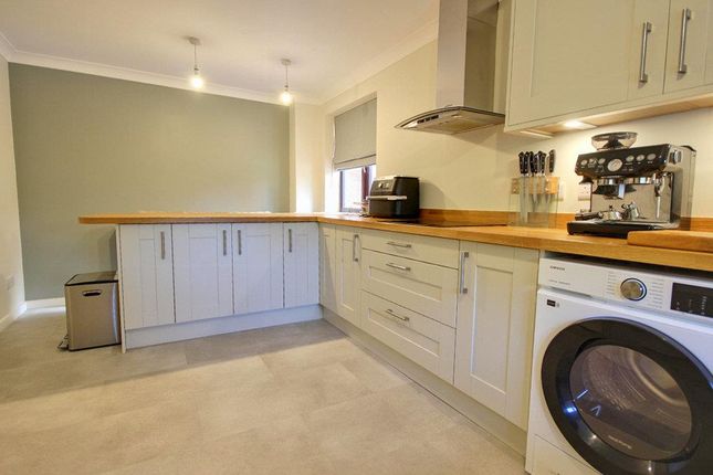 Welton Close, Beverley photo 4