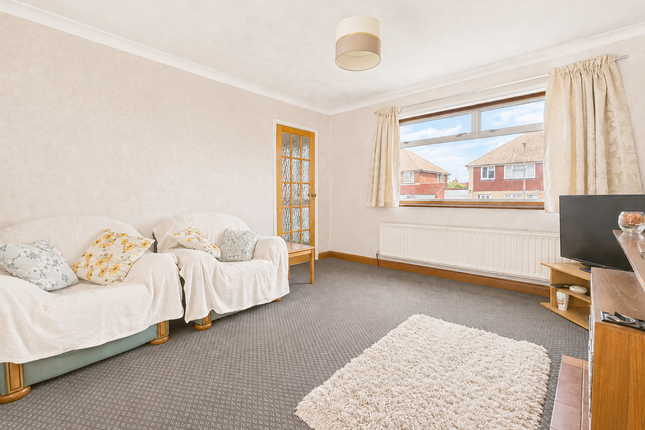 30, Parkfield Road, Gillingham photo 4