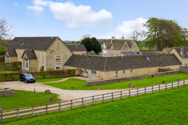 The Stables,, Babdown Farm, Nr. Tetbury photo 2
