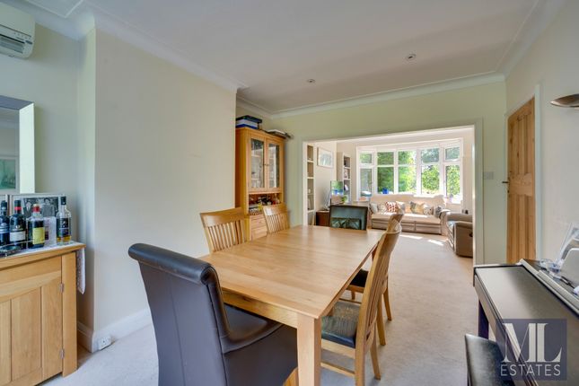 50, Marys Crescent, Hendon photo 4