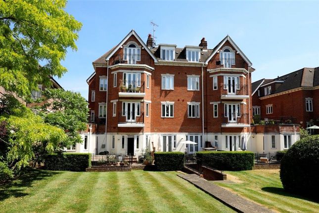 2-bed flat on 18 Holly Lodge, 90, Wimbledon Hill Road, London, £899,000