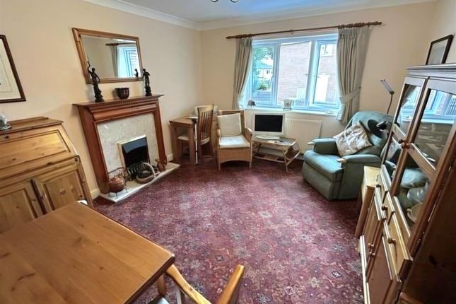 Flat 14, Gwendoline Mews, Sandygate, Rotherham photo 3