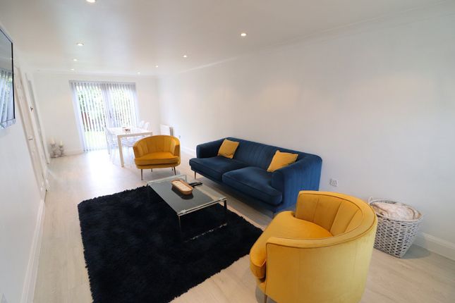 21, Thirlmere, Hertfordshire photo 3
